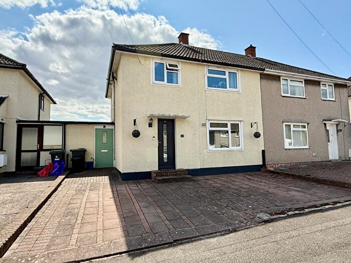 3 Bedroom Semi Detached House For Sale In Park Road, Caldicot, NP26
