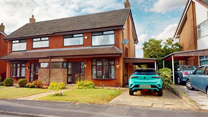 3 Bedroom Semi-Detached House For Sale In Wrigley Road, Haydock, St. Helens, WA11