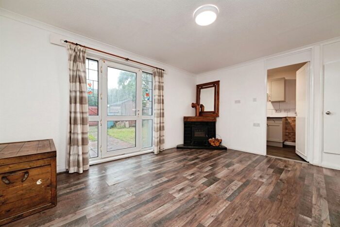 2 Bedroom Terraced House For Sale In Londesborough Street, Hull, HU3