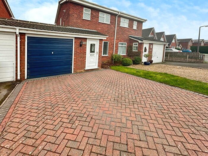 2 Bedroom Semi-Detached House For Sale In Park Road, Barton Under Needwood, Burton-on-Trent, DE13