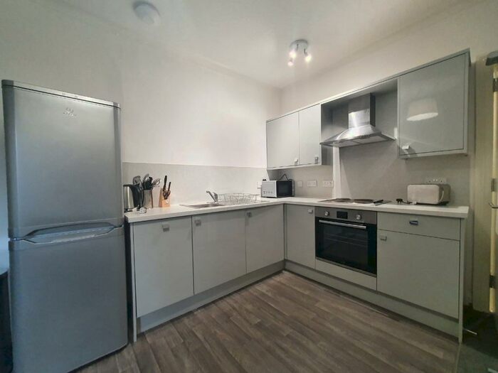 2 Bedroom Flat To Rent In Stewart Terrace, Gorgie, Edinburgh, EH11