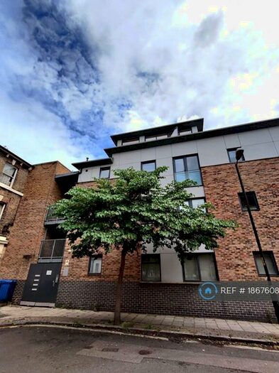 1 Bedroom Flat To Rent In Larcom Street, London, SE17