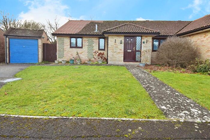 3 Bedroom Semi-Detached Bungalow For Sale In Cranleigh Close, Amesbury, SP4