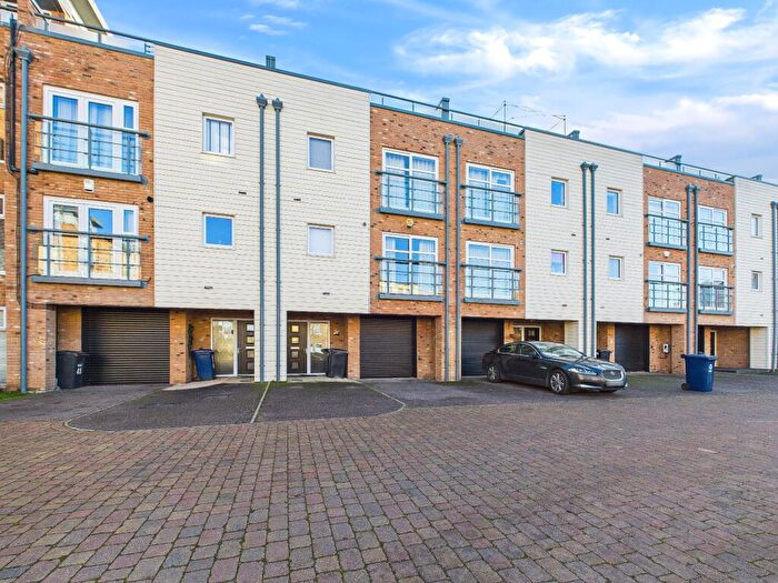 5 Bedroom Town House For Sale In Red Admiral Court, Little Paxton, St. Neots, PE19