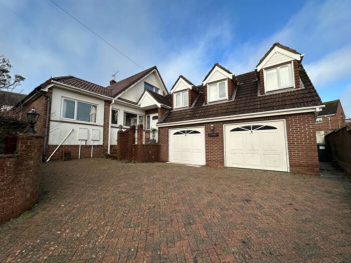 3 Bedroom Detached House To Rent In Treston Close, Dawlish, EX7
