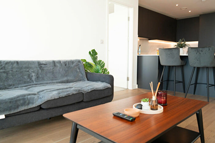 2 Bedroom Apartment For Sale In Viadux, Manchester, M1
