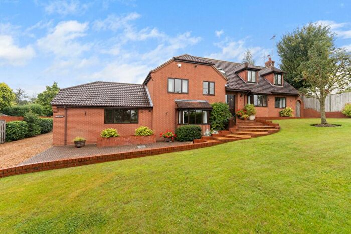 6 Bedroom Detached House For Sale In Strethall Road, Littlebury, Saffron Walden, CB11