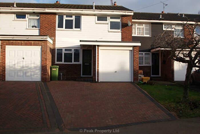 3 Bedroom Terraced House To Rent In Firfield Road, Benfleet, SS7