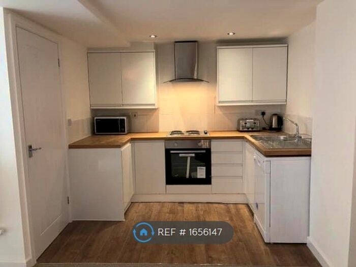 1 Bedroom Flat To Rent In Arundel Street, Nottingham, NG7