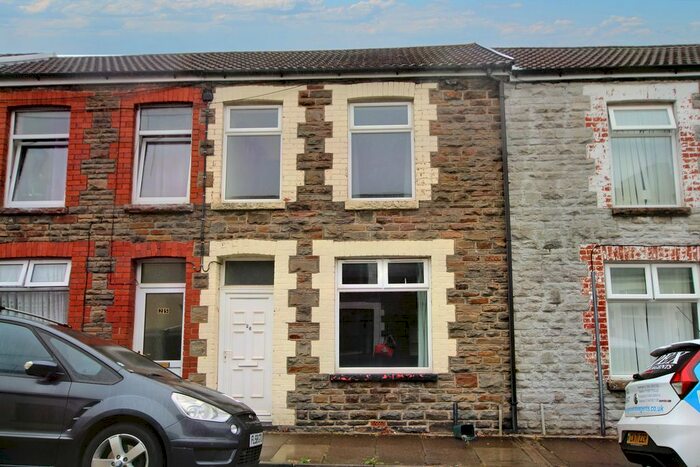 3 Bedroom Terraced House For Sale In King Street, Pontypridd, CF37