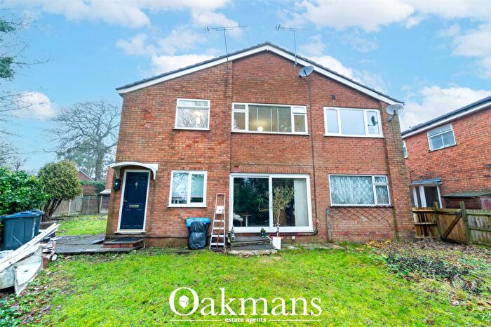 2 Bedroom Maisonette For Sale In Barron Road, Birmingham, West Midlands, B31