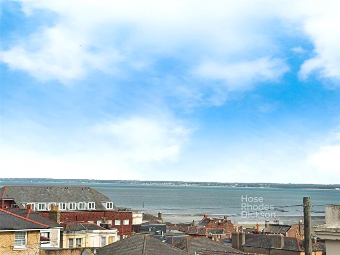 1 Bedroom Flat For Sale In Nelson Street, Ryde, Isle Of Wight, PO33