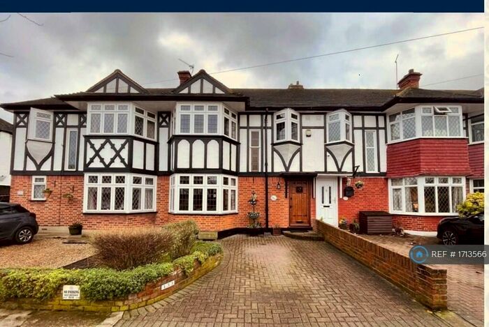 3 Bedroom Terraced House To Rent In Cardinal Avenue, Morden, SM4