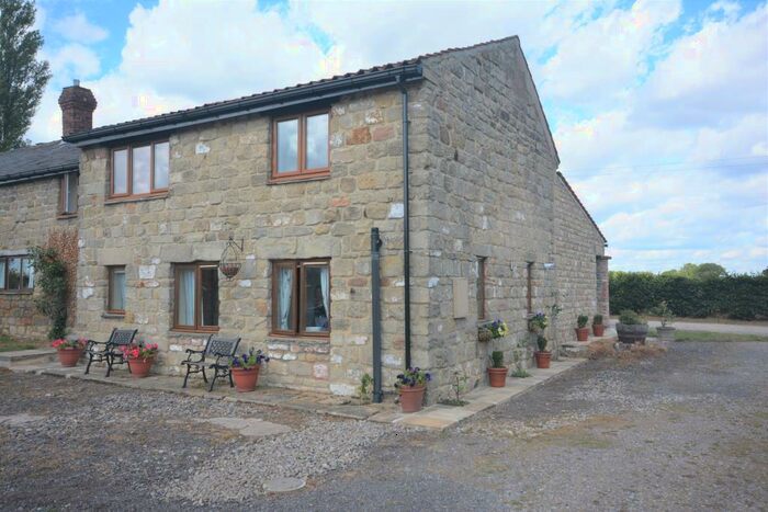 2 Bedroom Cottage To Rent In Whinmoor Nook Farm, York Road, Leeds, West Yorkshire, LS15