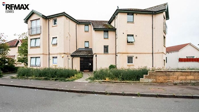 2 Bedroom Flat For Sale In Niddrie Marischal Place, Edinburgh, EH16