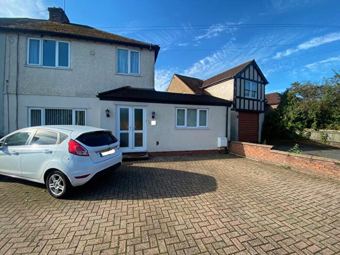 4 Bedroom House To Rent In London Road, Hemel Hempstead, HP3
