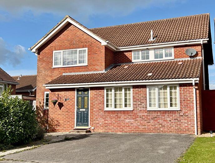 4 Bedroom Detached House For Sale In Swanmore, SO32