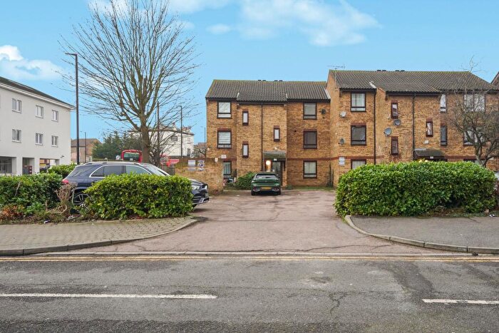 1 Bedroom Flat For Sale In Premier Court, Eastfield Road, Enfield, EN3