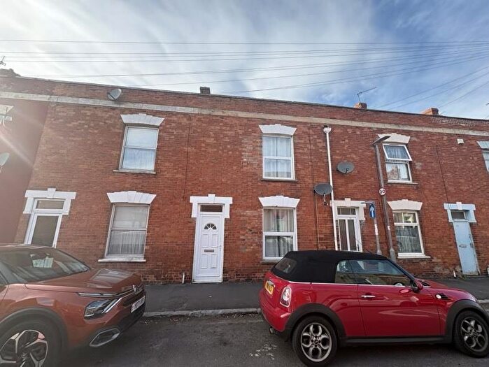 2 Bedroom Property For Sale In Edward Street, Bridgwater, Somerset, TA6