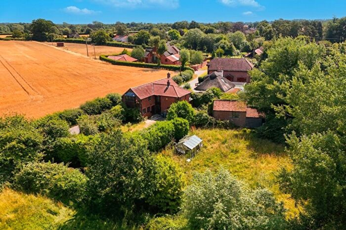 4 Bedroom Detached House For Sale In Broad Lane, South Walsham, Norwich, NR13