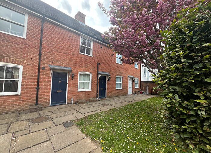 2 Bedroom Maisonette To Rent In Hospital Lane, Canterbury, CT1