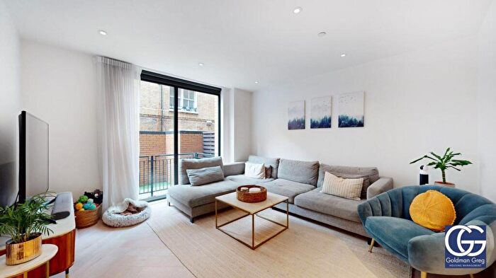 2 Bedroom Apartment For Sale In Dock Street, London, E1