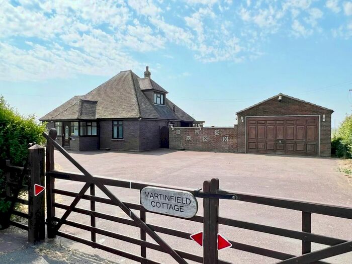 4 Bedroom Detached House For Sale In Old Romney, Romney Marsh, TN29