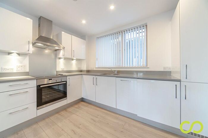 1 Bedroom Flat To Rent In Compton House, Sussex Way, London, N7
