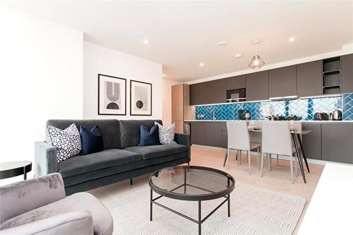 2 Bedroom Penthouse To Rent In Rosewood Building, London, E2