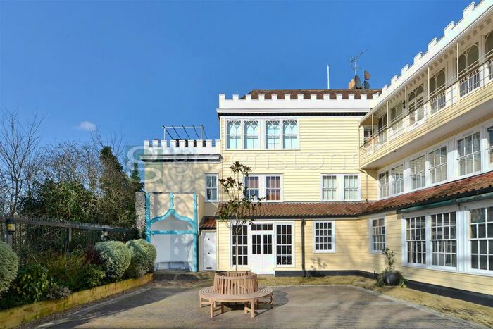 Studio To Rent In North End Road, Hampstead, London, NW3