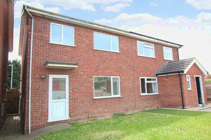 3 Bedroom Semi-Detached House To Rent In Edinburgh Close, Stowmarket, IP14