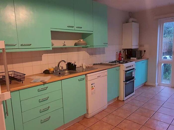 4 Bedroom House To Rent In Keyworth Close, Lower Clapton-hackney, London, E5