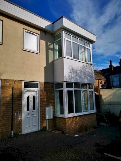 2 Bedroom Semi-Detached House To Rent In Coach House Mews, Harold Road, Cliftonville, CT9