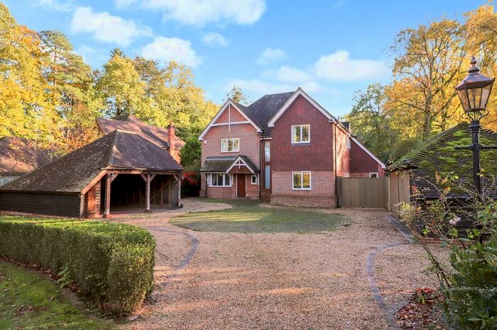 5 Bedroom Detached House For Sale In The Plantation, Curdridge, SO32