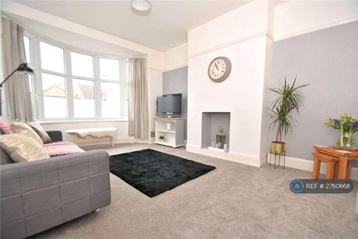 1 Bedroom Flat To Rent In Hainault Avenue, Westcliff-On-Sea, SS0