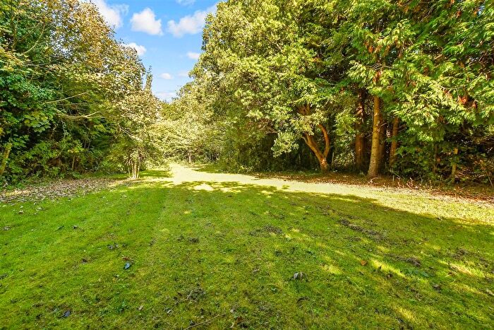 3 Bedroom Detached House For Sale In Cuckoo Lane, Tonbridge, Kent, TN11