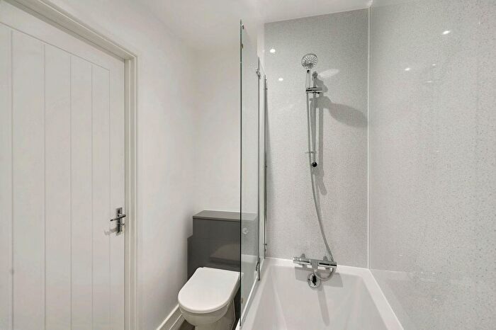 1 Bedroom Property To Rent In Gabriels Hill, Maidstone, ME15