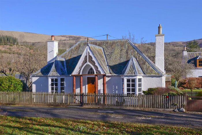 1 Bedroom Detached House For Sale In Yarrowford, Selkirk, TD7