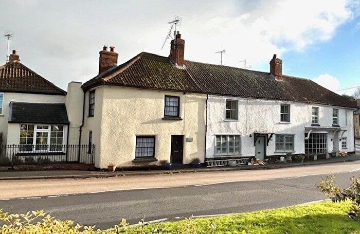 2 Bedroom End Of Terrace House To Rent In The Triangle, Kenton, Exeter, EX6