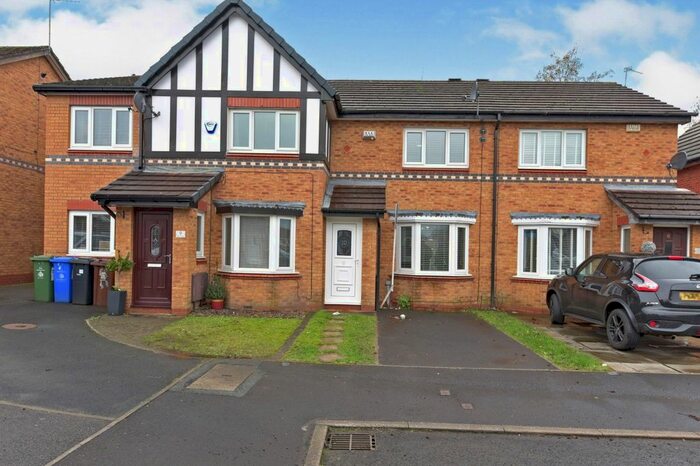2 Bedroom Semi-Detached House To Rent In Eaton Close, Dukinfield, Cheshire, SK16
