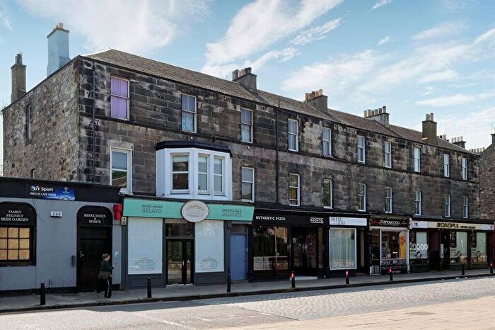 2 Bedroom Flat To Rent In Brighton Place, Edinburgh, Midlothian, EH15