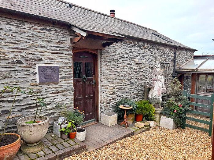 2 Bedroom Detached House For Sale In Trelean Vean, St. Ewe, PL26