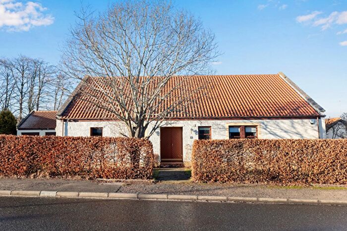 3 Bedroom Detached House For Sale In Dewartown, Gorebridge, EH23