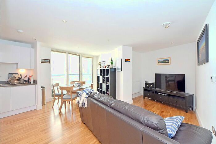 2 Bedroom Flat To Rent In Empire Reach, Dowells Street, SE10