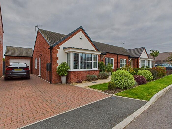2 Bedroom Semi Detached Bungalow For Sale In Bay Tree Close, Upton-Upon-Severn, WR8