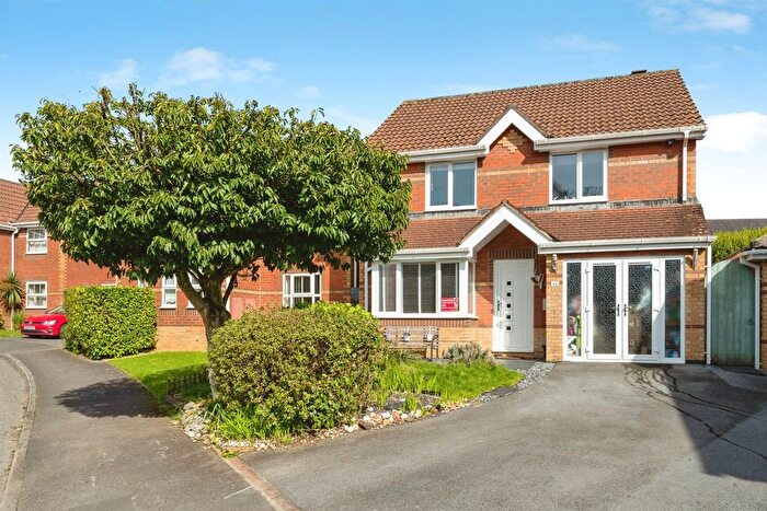3 Bedroom Semi-Detached House For Sale In Maes Ty Gwyn, Llangennech, Llanelli, SA14