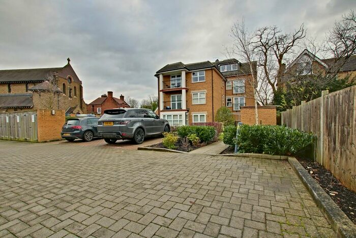 2 Bedroom Apartment To Rent In Upper Park Road, Bromley, BR1