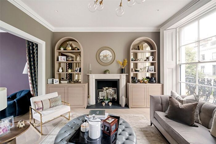 4 Bedroom Terraced House To Rent In Hereford Road, Notting Hill, London, W2