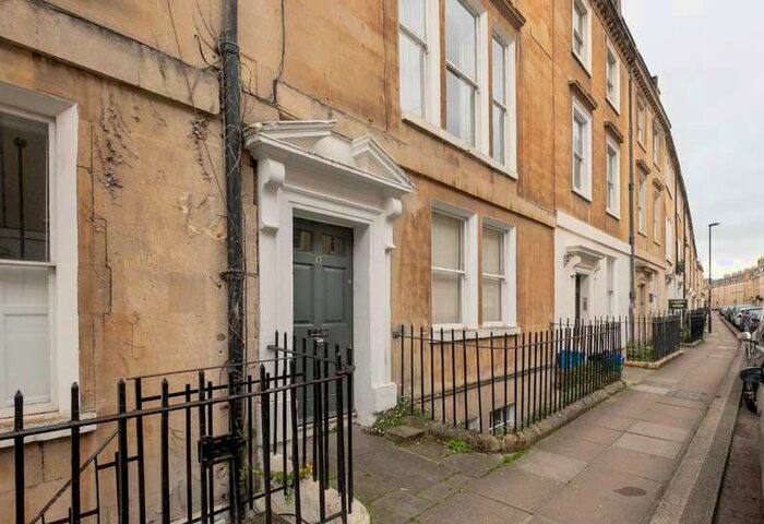 1 Bedroom Flat To Rent In New King Street, Bath BA1