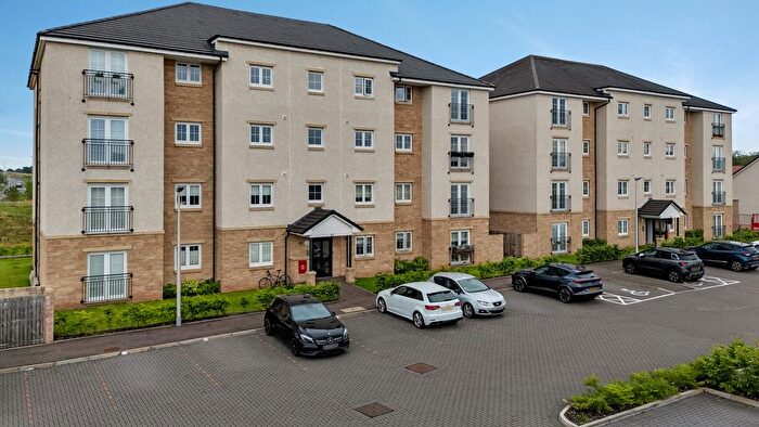 2 Bedroom Flat For Sale In Kilmartin Gardens, Bishopton, PA7